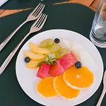 Отель Zi'ntonio