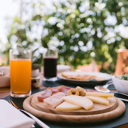 Zi'ntonio ホテル 3*