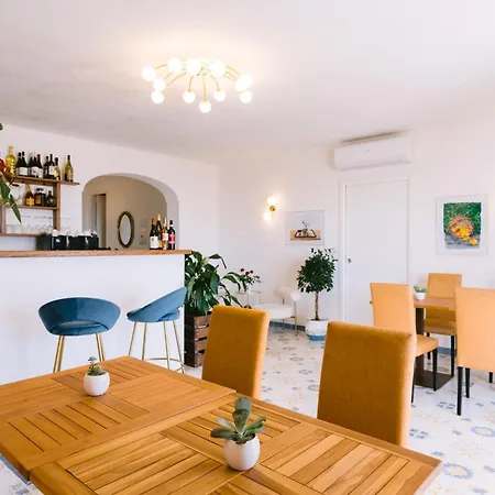 ホテル Zi'ntonio 3*