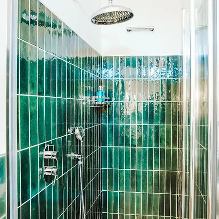 Zi'ntonio Hotel Scala