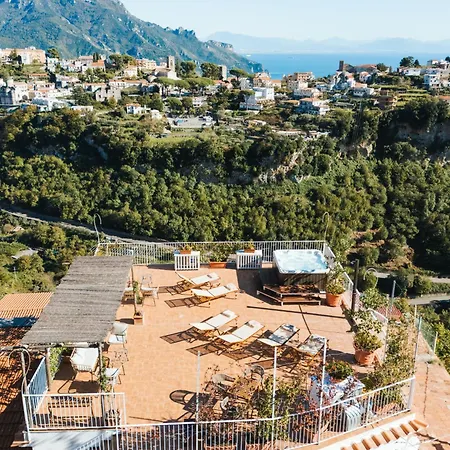 ホテル Zi'ntonio 3*