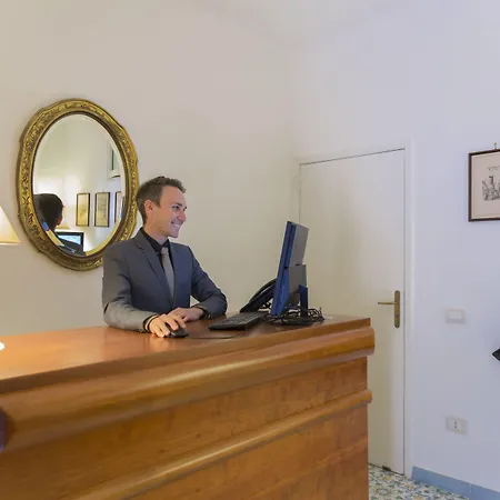 Hotel Zi'ntonio 3*