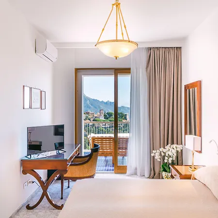 Zi'ntonio Hotel