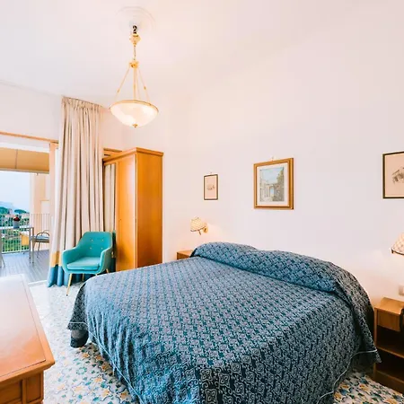 Hotel Zi'ntonio Scala