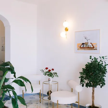 Zi'ntonio Hotel Scala