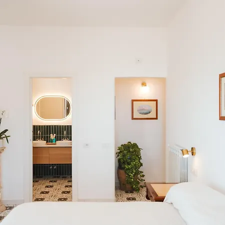 Zi'ntonio Hotel Scala